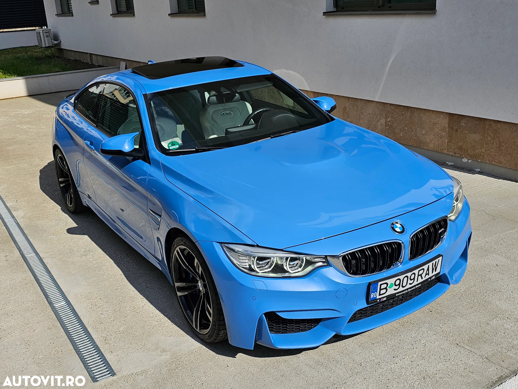 BMW M4 Coupe DKG - 31