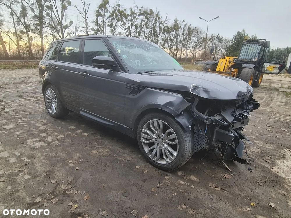 Land Rover Range Rover Sport TDV6 HSE Dynamic - 3