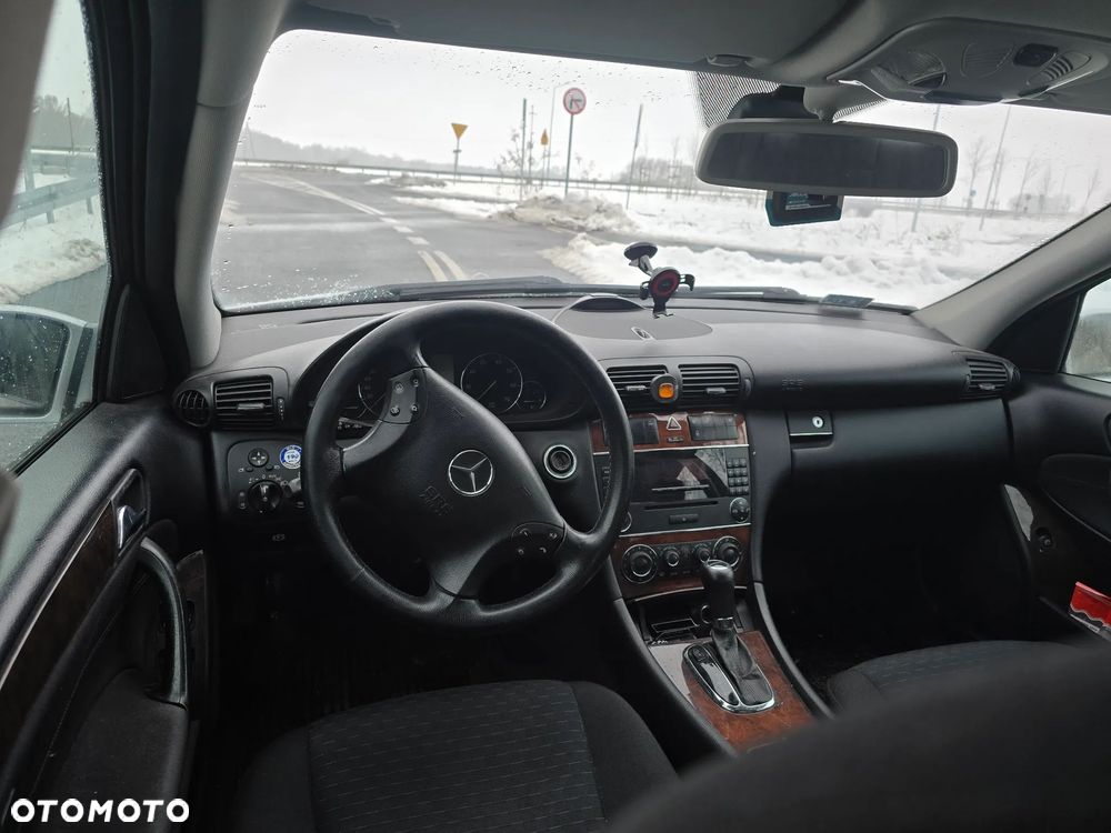 Mercedes-Benz Klasa C 200 Kompressor Automatik Elegance - 11