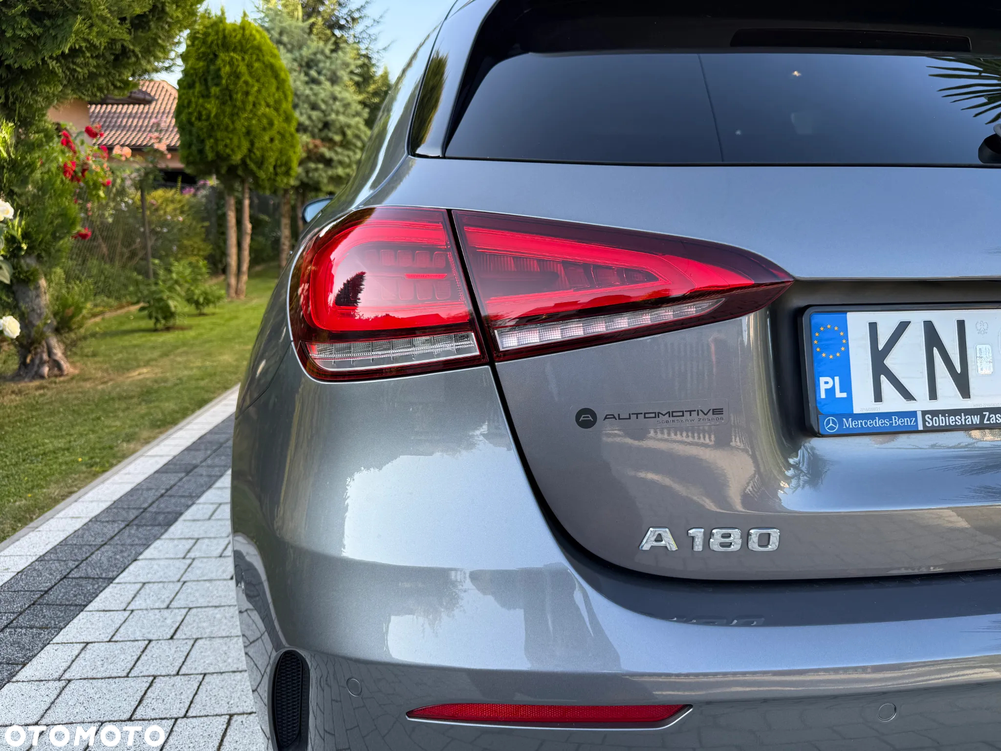 Mercedes-Benz Klasa A 180 AMG Line 7G-DCT - 6
