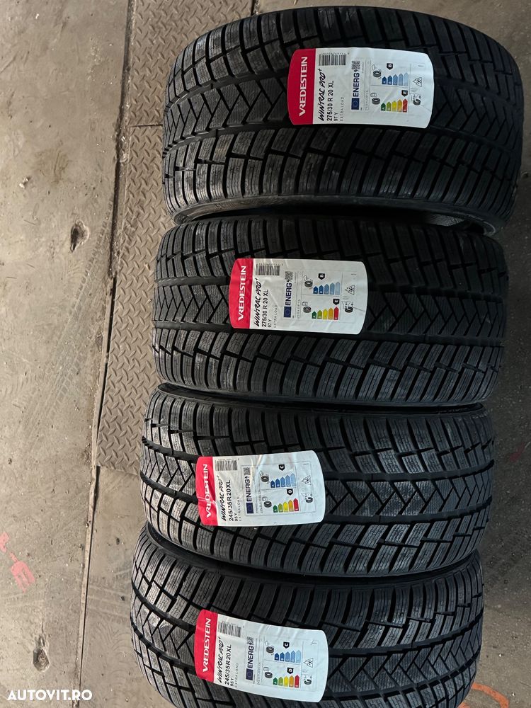 Vând set anvelope 245/35/20-275/30/20 vredestein de iarnă noi - 1