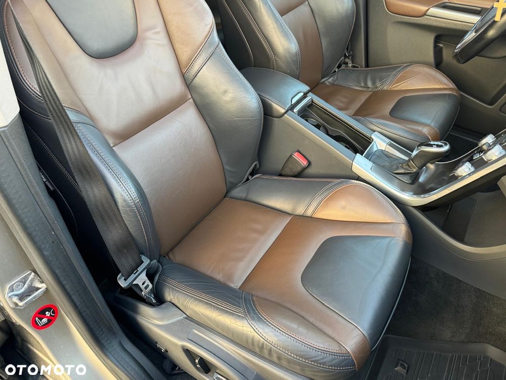 Volvo XC 60 D4 Geartronic Summum - 37