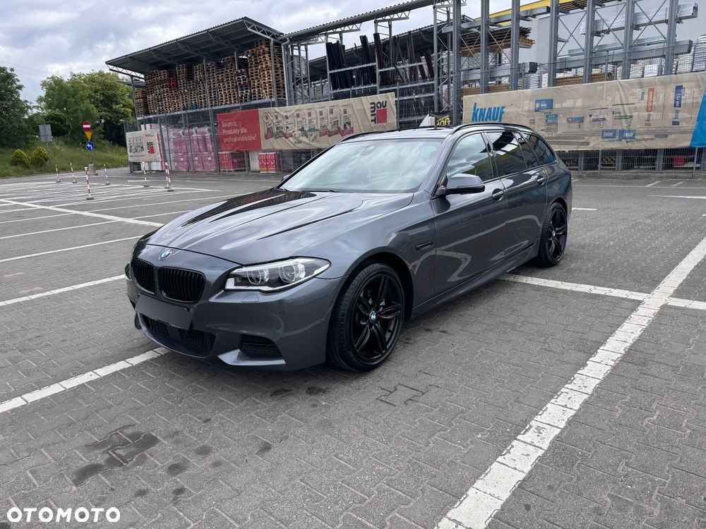 BMW Seria 5 530d xDrive Modern Line - 2