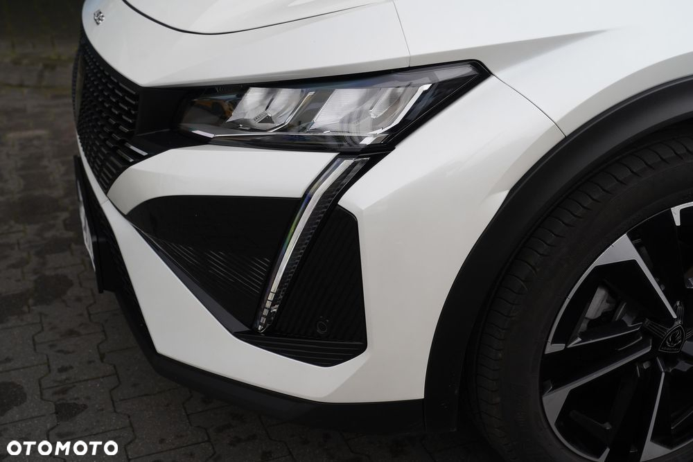 Peugeot 408 1.2 PureTech mHEV Allure S&S e-DSC6 - 30
