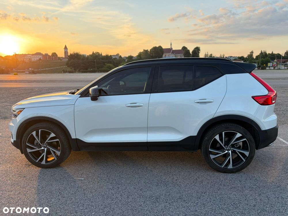 Volvo XC 40 T5 AWD R-Design - 5