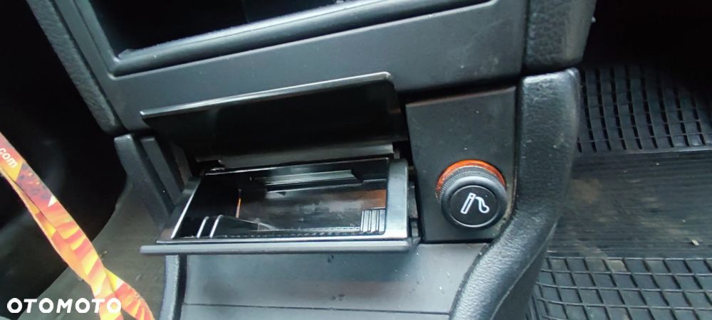 Opel Astra 1.4 Essentia - 18