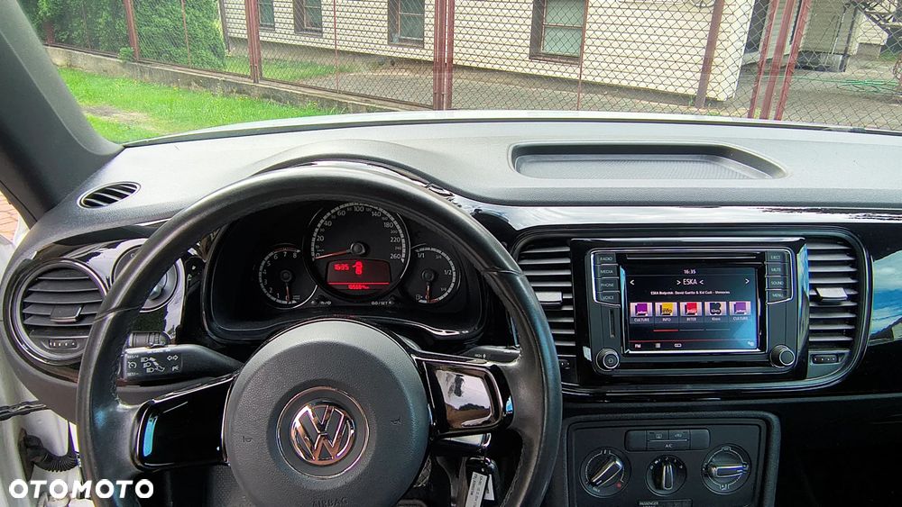 Volkswagen Beetle - 18