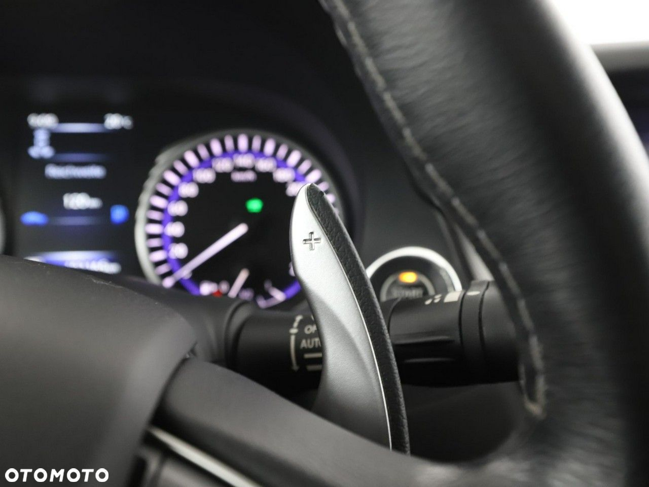 Infiniti Q50 - 36