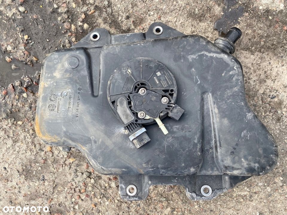 Vito Viano W447 zbiornik ADBLUE A0994710275 - 2
