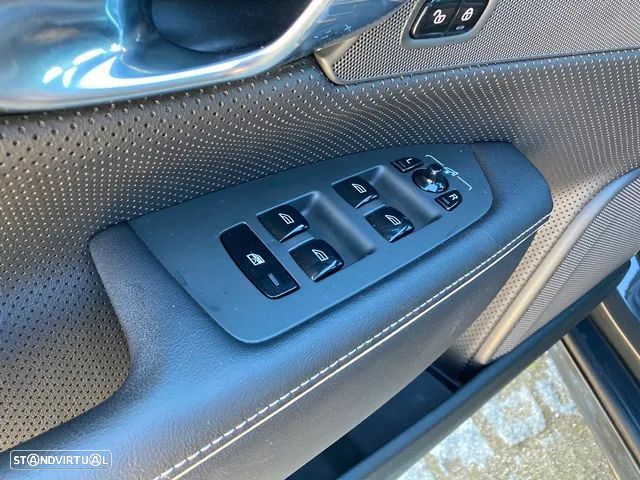 Volvo V90 2.0 D4 R-Design Geartronic - 28