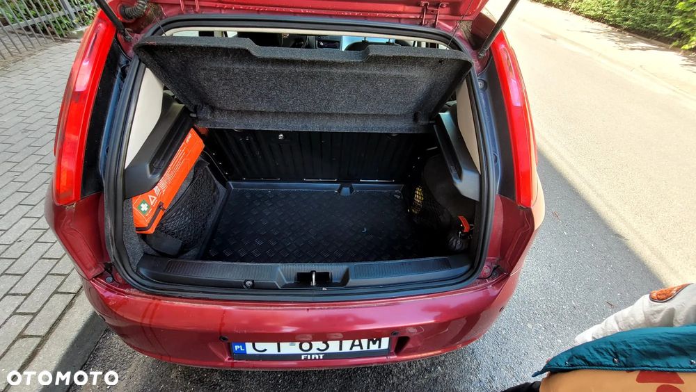 Fiat Punto 1.2 8V - 10