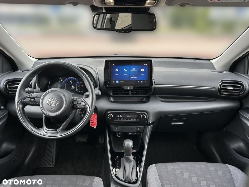 Toyota Yaris Hybrid 1.5 Style - 11