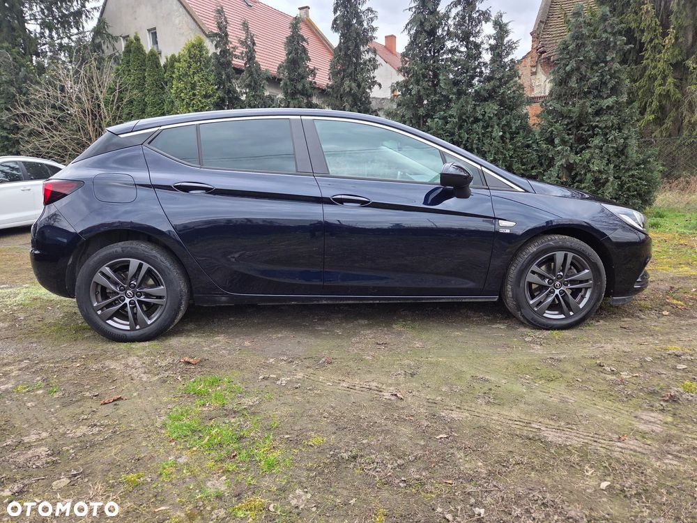 Opel Astra 1.0 Turbo Start/Stop 120 Jahre - 4