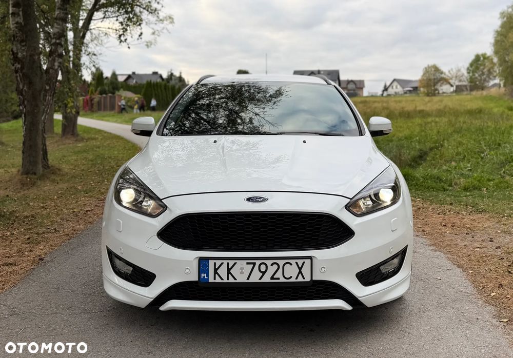 Ford Focus 1.5 EcoBoost ST-Line - 3