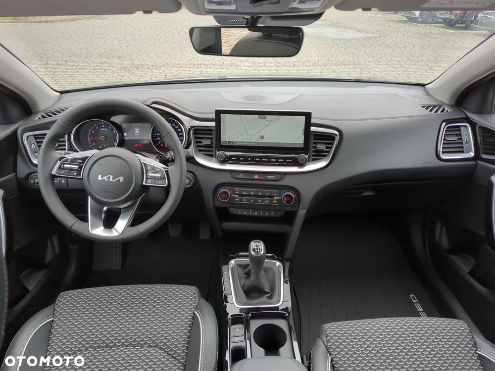 Kia Ceed 1.5 T-GDI Tribute - 9