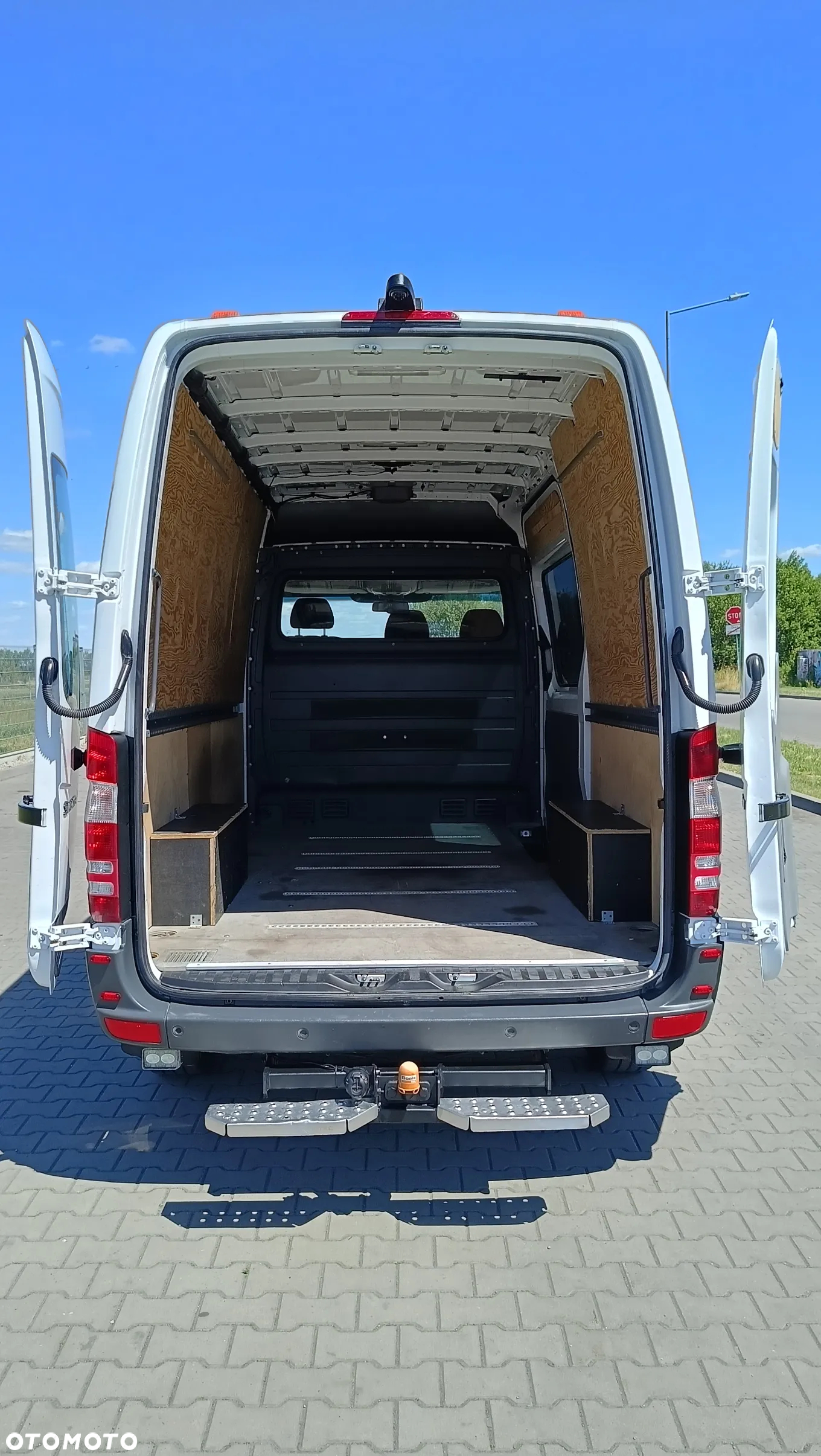 Mercedes-Benz Sprinter L2H2 Średniak 319 CDI 3.0 V6 190KM - 36