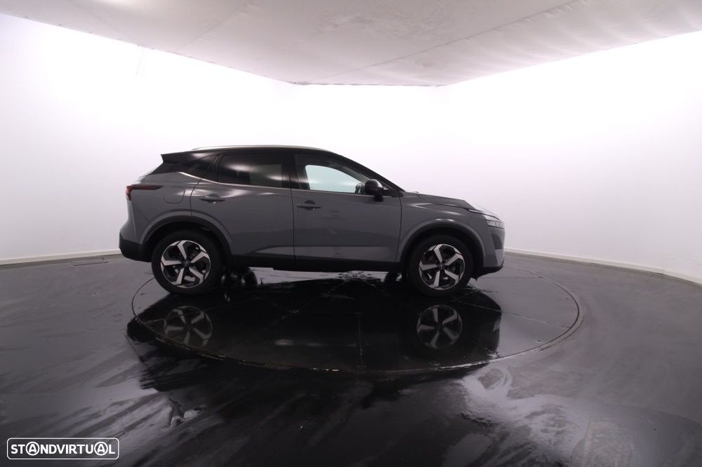 Nissan Qashqai 1.3 DIG-T N-Connecta LED+TT+SKY Xtronic - 9