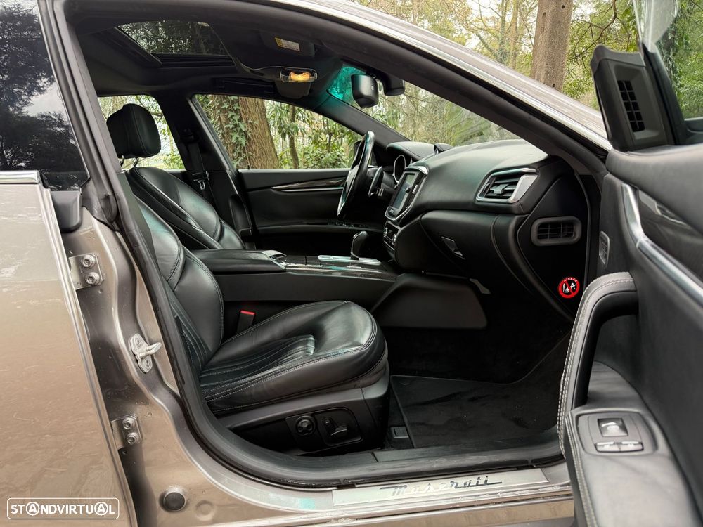 Maserati Ghibli 3.0 V6 GranLusso - 31