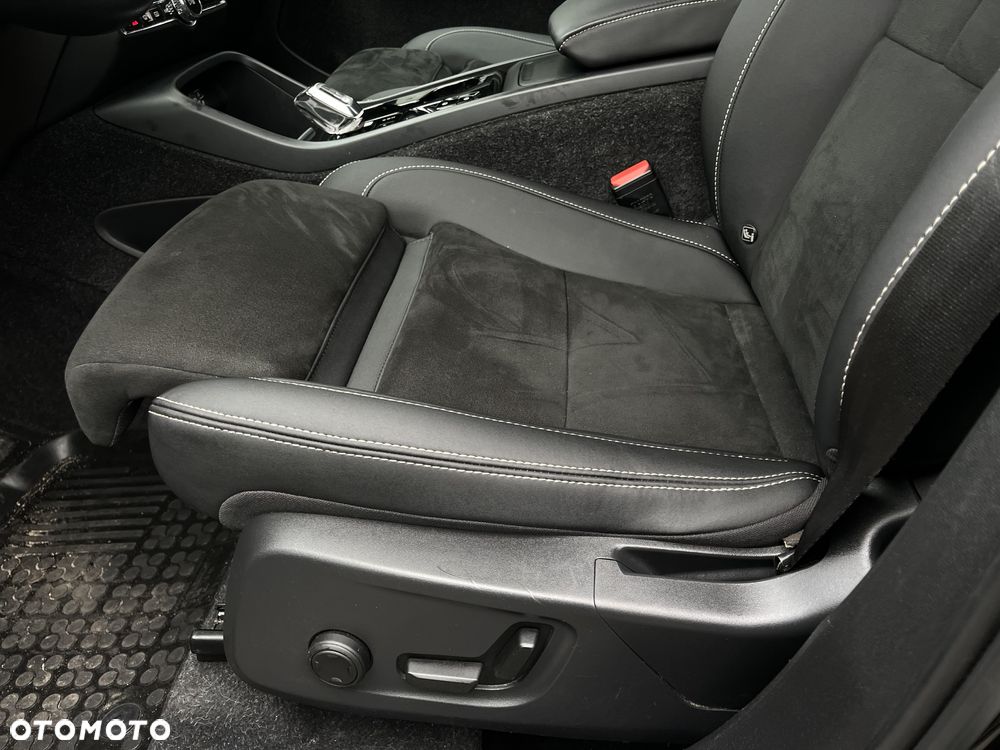 Volvo XC 40 T4 Inscription - 8