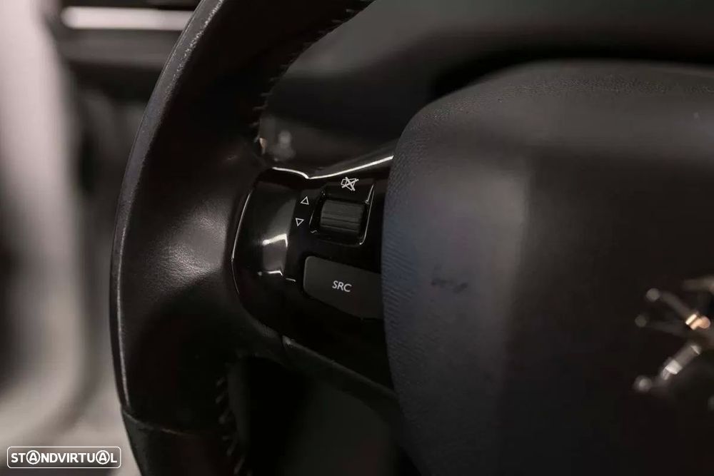 Peugeot 308 SW 1.6 BlueHDi Allure - 15