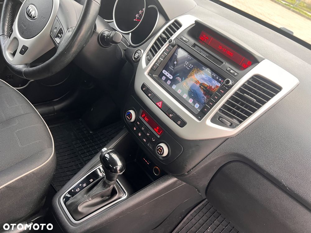 Kia Venga 1.6 CVVT Automatik Dream Team Edition - 6