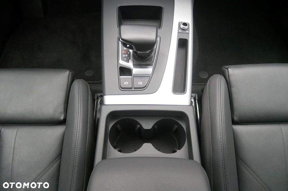 Audi Q5 - 11
