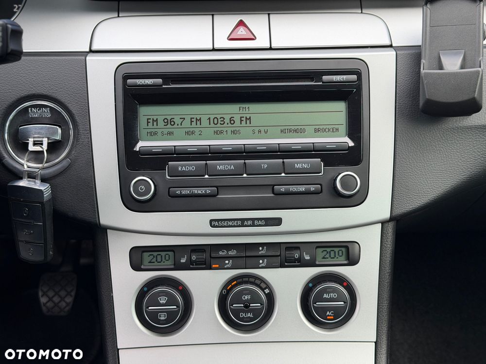 Volkswagen Passat 1.4 TSI Comfortline - 17