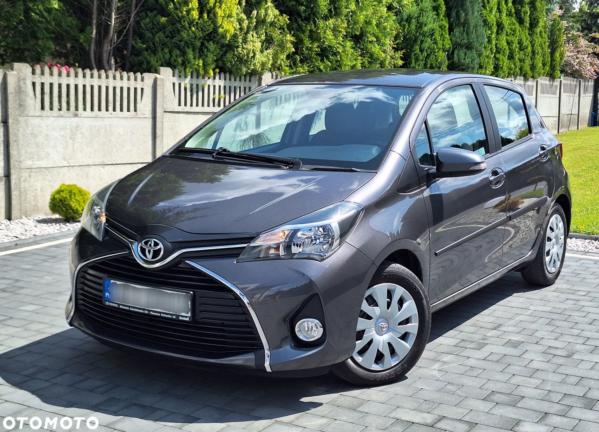 Toyota Yaris 1.33 Premium - 1