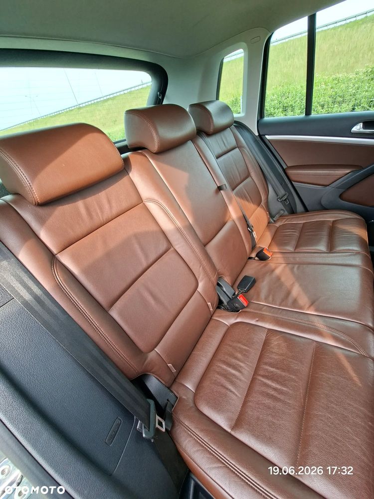 Volkswagen Tiguan 2.0 TDI DPF 4Motion BlueMotion Technology DSG Sport & Style - 5