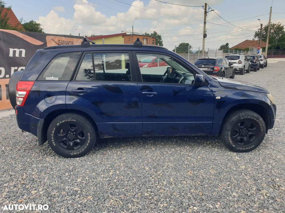 Suzuki Grand Vitara 2.0i JLX Navi - 4
