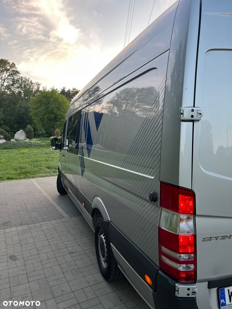 Mercedes-Benz SPRINTER - 5
