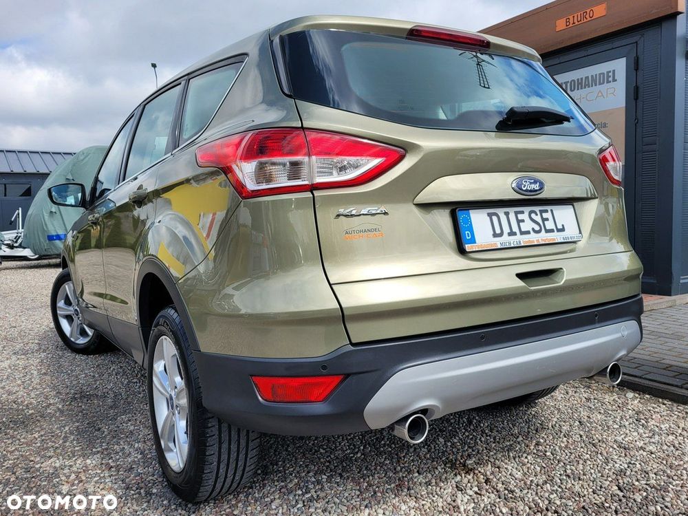 Ford Kuga - 24