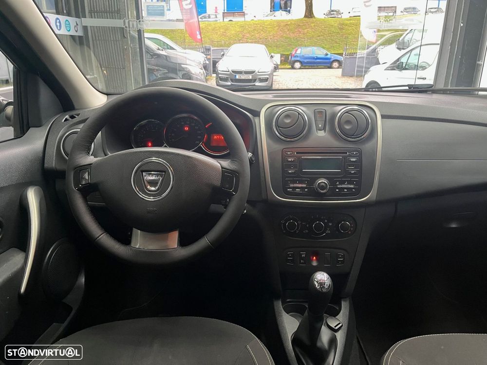 Dacia Logan 1.5 dCi Confort - 12