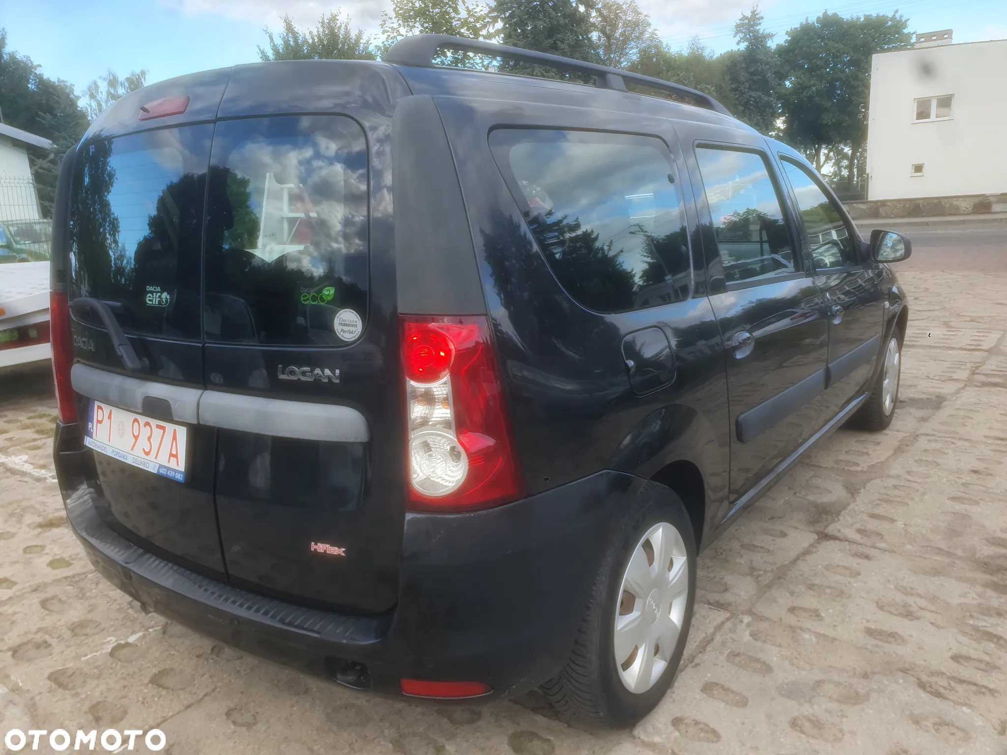 Dacia Logan MCV 1.6 16V Hi-Flex - 6