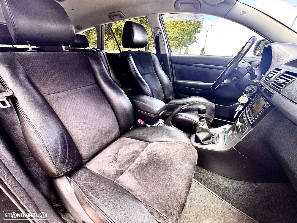 Toyota Avensis SW 2.2 D-CAT Sol+GPS - 7