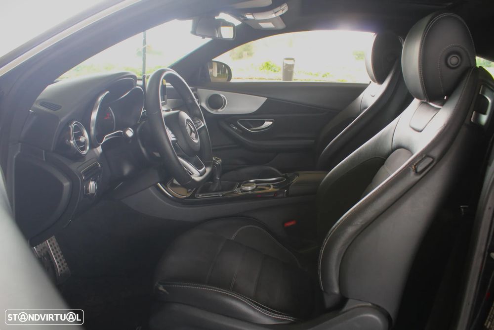 Mercedes-Benz C 220 d Cabrio AMG Line - 36