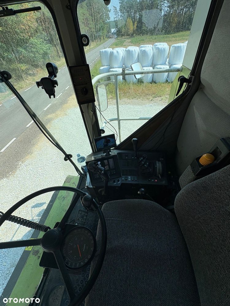 Claas Mega 208 - 5