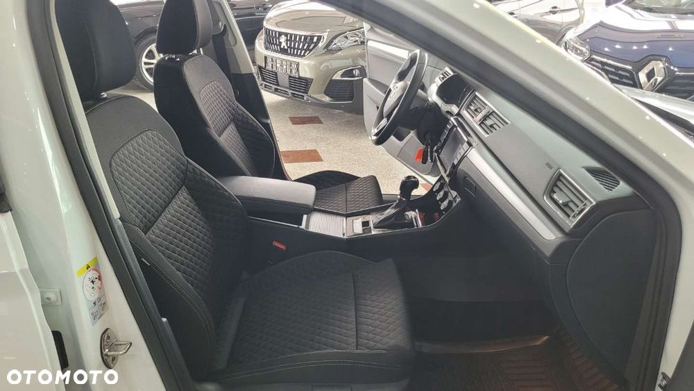 Skoda Superb - 34