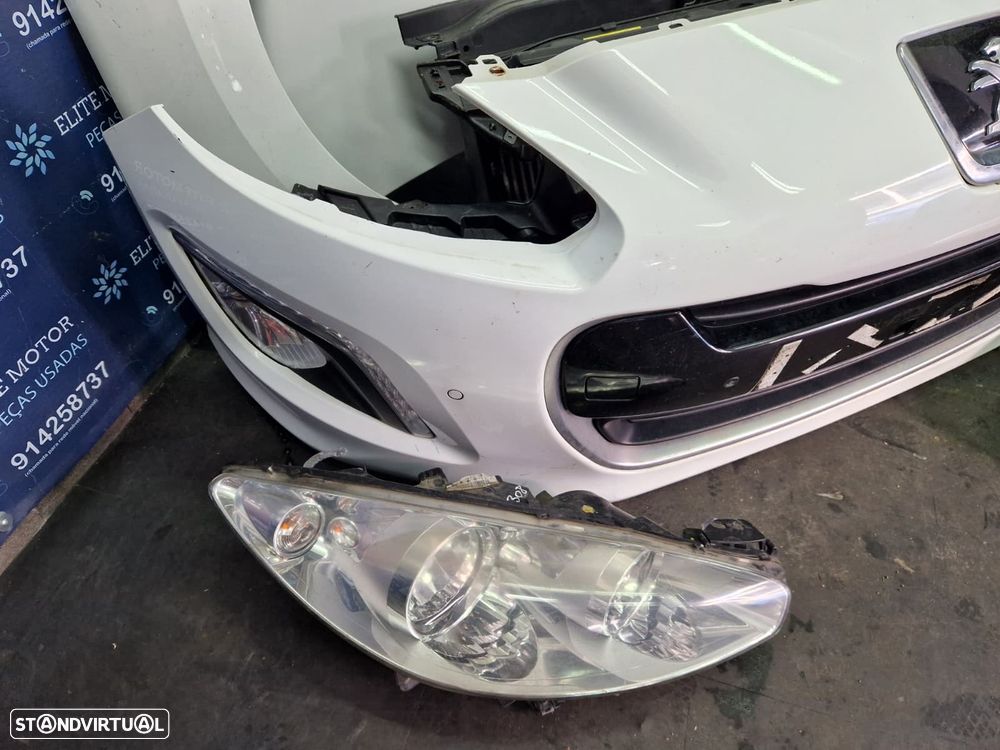 Frente completa usada PEUGEOT 308 1.6 HDI Phase II 2011 capot parachoques oticas guardalamas - 5