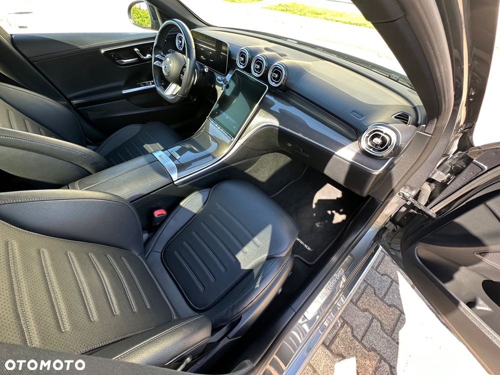 Mercedes-Benz Klasa C 180 9G-TRONIC Edition AMG Line - 18