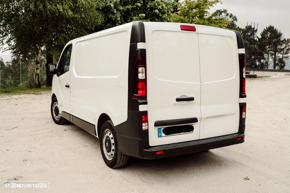 Renault Trafic 1.6 dCi L2H1 1.2T - 15