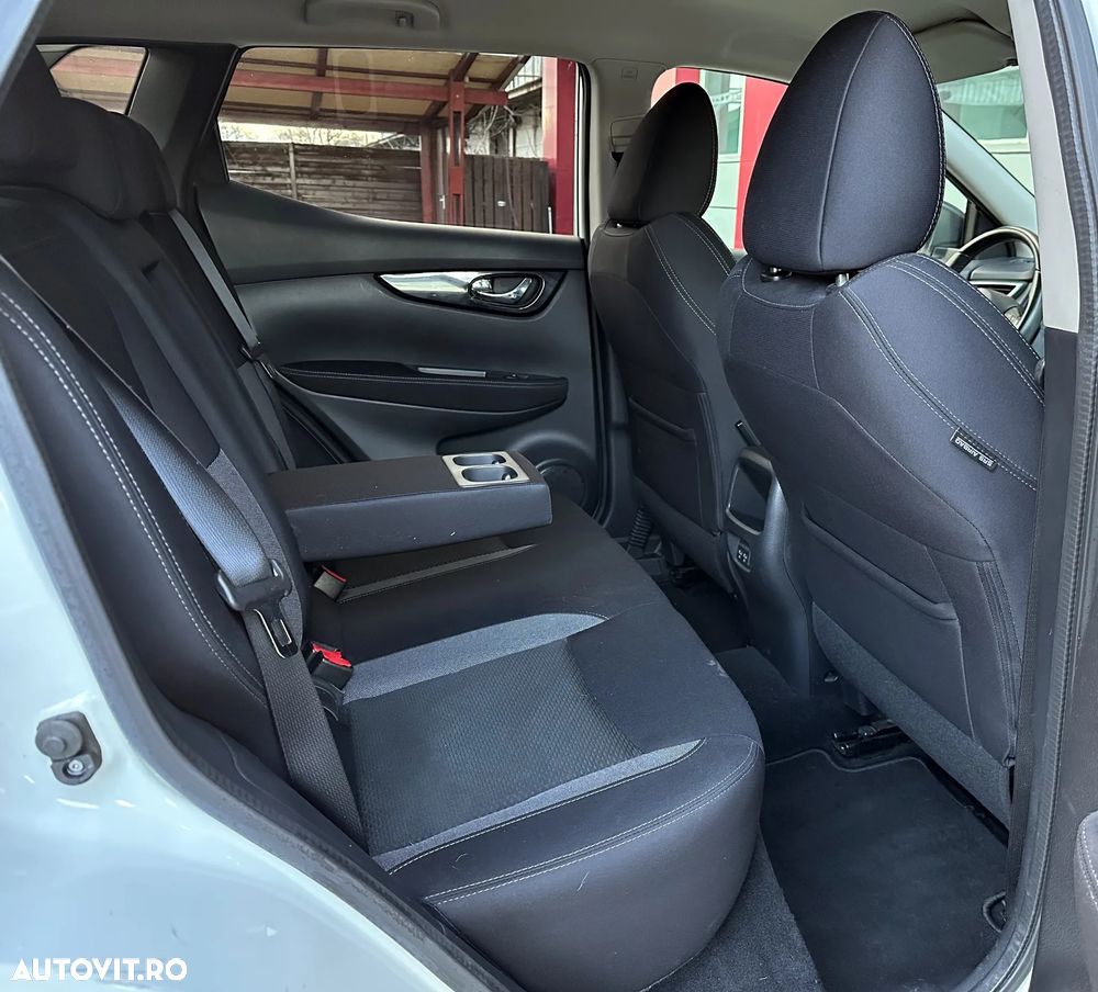 Nissan Qashqai - 32