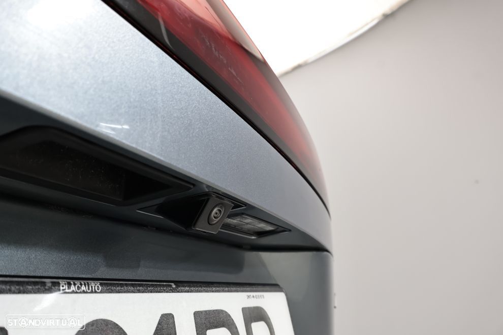 Xpeng G9 93.1 kWh Long Range+Gancho de Reboque - 16