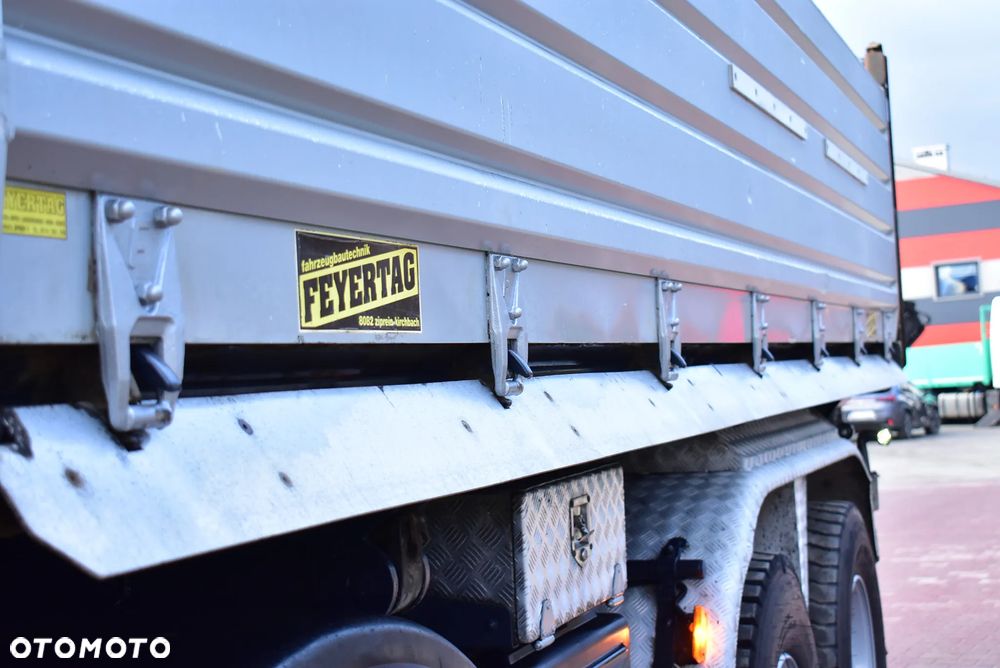 Renault Kerax 460 DXI Wywrotka 3-Str. 8x4 / Euro 5/ Manual/ Bordmatic/ Lander/Premium/ Sprowadzony z Austrii ! - 29