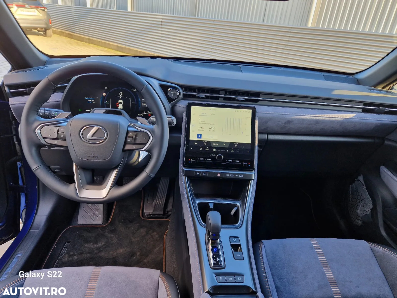 Lexus LBX 1.5 HEV 4x2 CVT Cool - 9