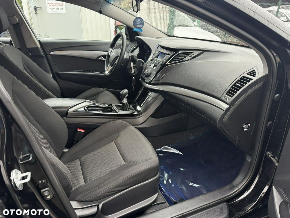 Hyundai i40 Kombi 1.7 CRDi Style - 11