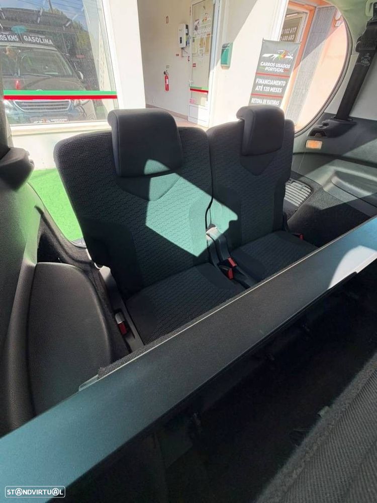 Peugeot 308 SW 1.6 HDi Executive CVM6 - 17