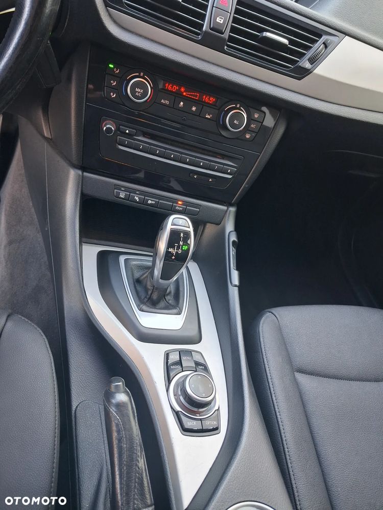 BMW X1 sDrive16d - 17