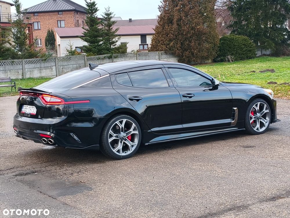 Kia Stinger 3.3 T-GDI V6 GT AWD - 23