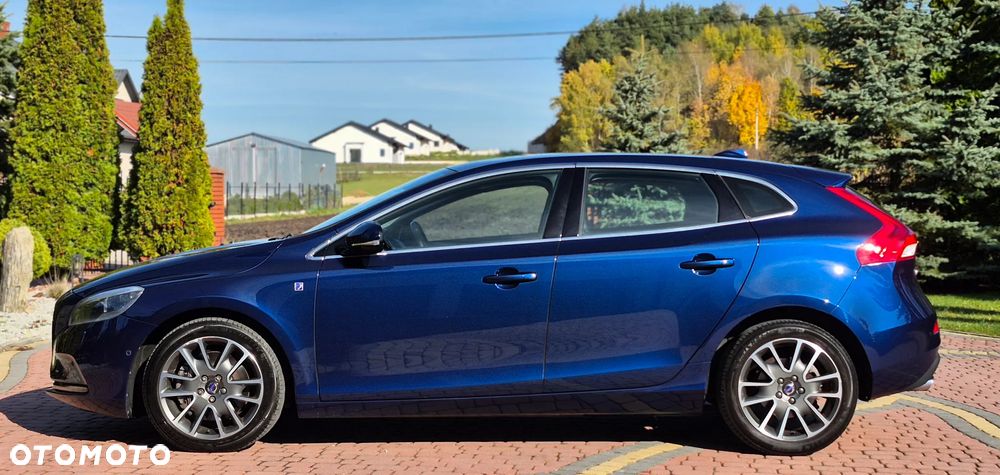 Volvo V40 D4 Ocean Race - 4